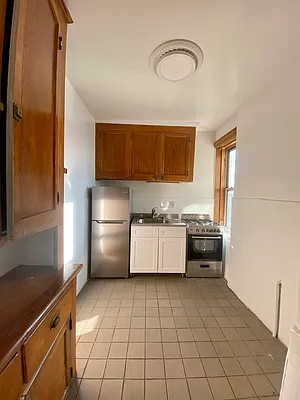 Rented by Compass | media 12