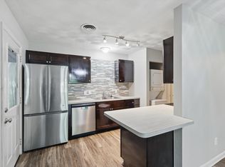 204 W Florida Ave #204, Midlothian, TX 76065