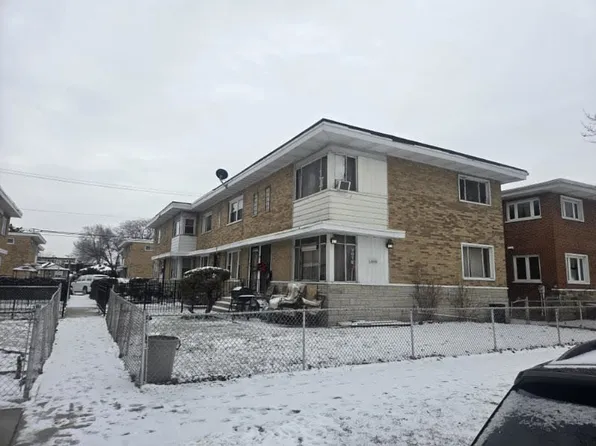 5035 W Gladys Ave #C, Chicago, IL 60644