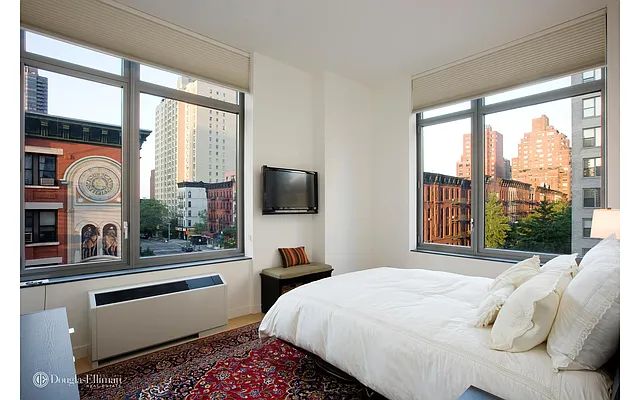 Rented by Douglas Elliman | media 7