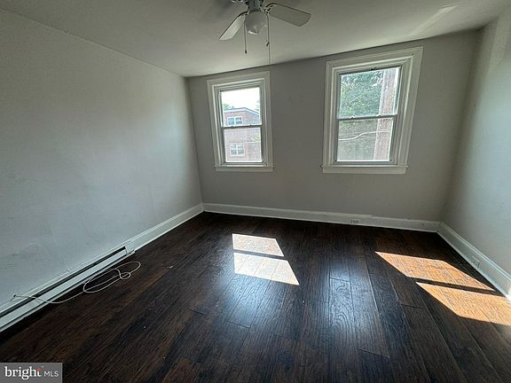5th image of 4820 Tackawanna St