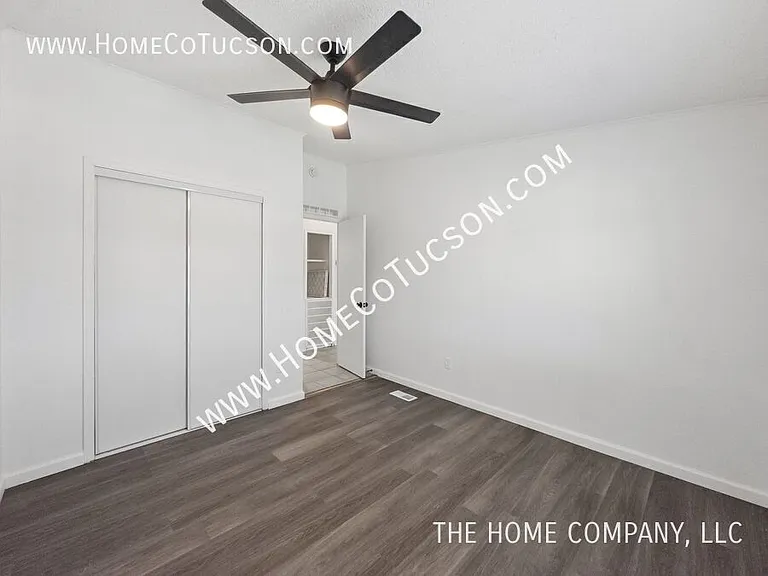12151 W Blue Quail Pl — Photo 25