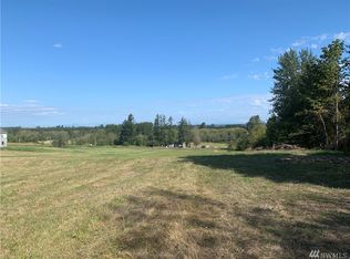 39 Bay Rd, Ferndale, WA 98248