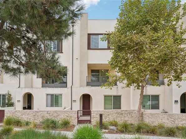 143 Frame, Irvine, CA 92618