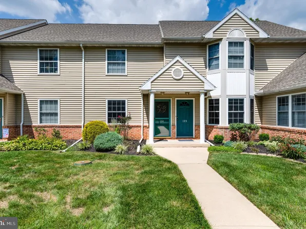 134 Heather Ln, Wyomissing, PA 19610