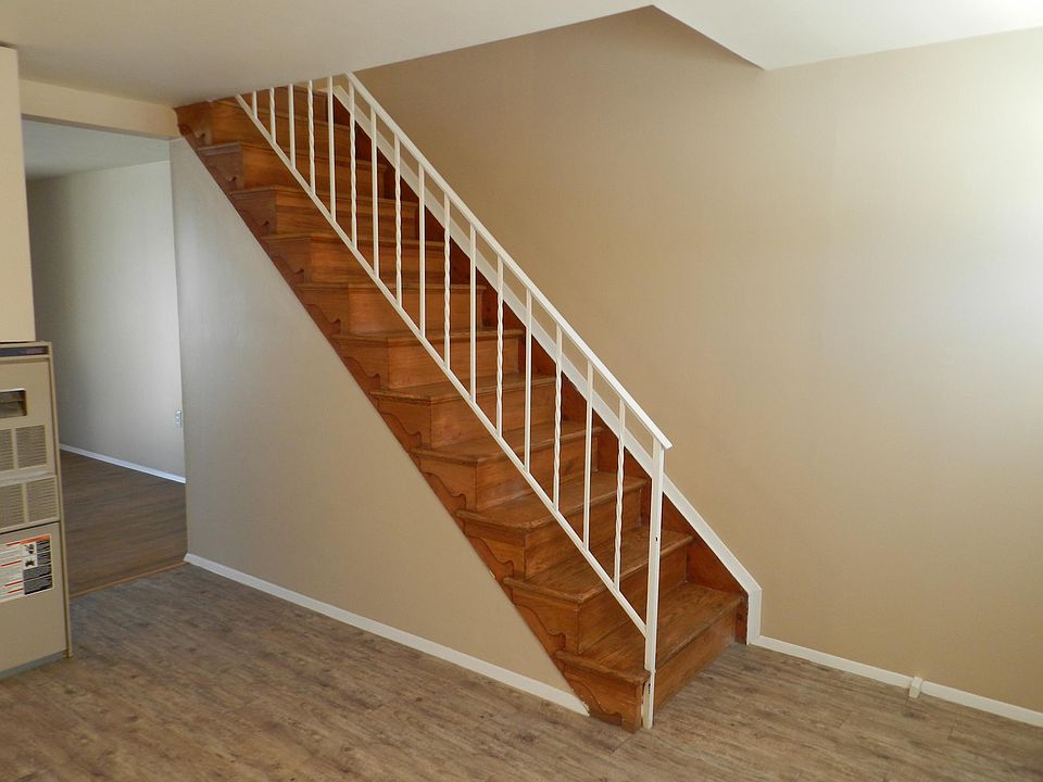 138 Roberta Jean Ave, Littlestown, PA 17340 Zillow