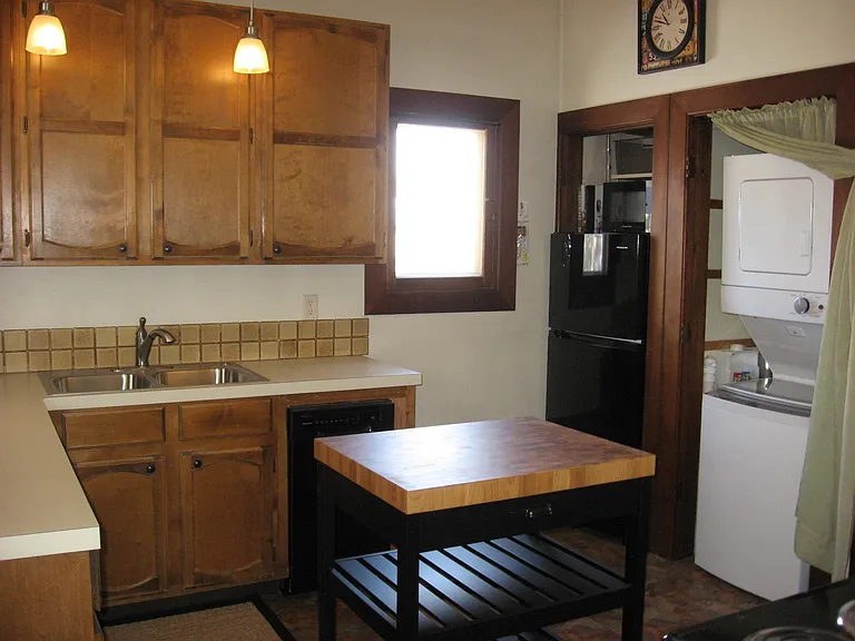 649 Remington St — Photo 11