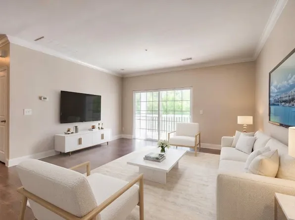 8043 Bienville Dr #6, Nashville, TN 37211
