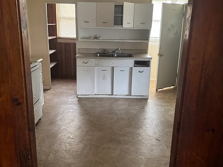 121 S Roosevelt Ave #121 — Photo 10