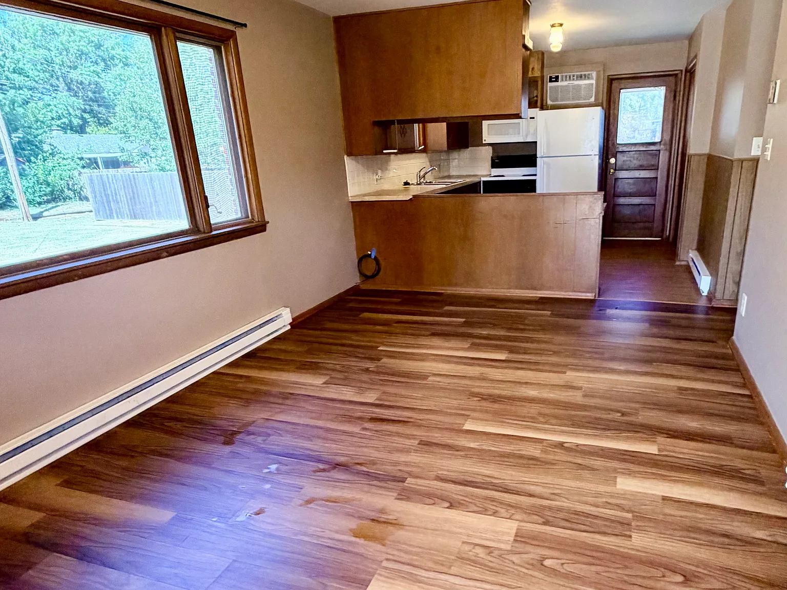 2 bed, 625 sqft, $650 — Photo 2