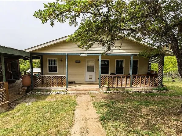 1437 Roadrunner Ln, Canyon Lake, TX 78133