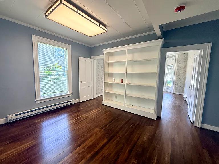 25 Center St #2 — Photo 6