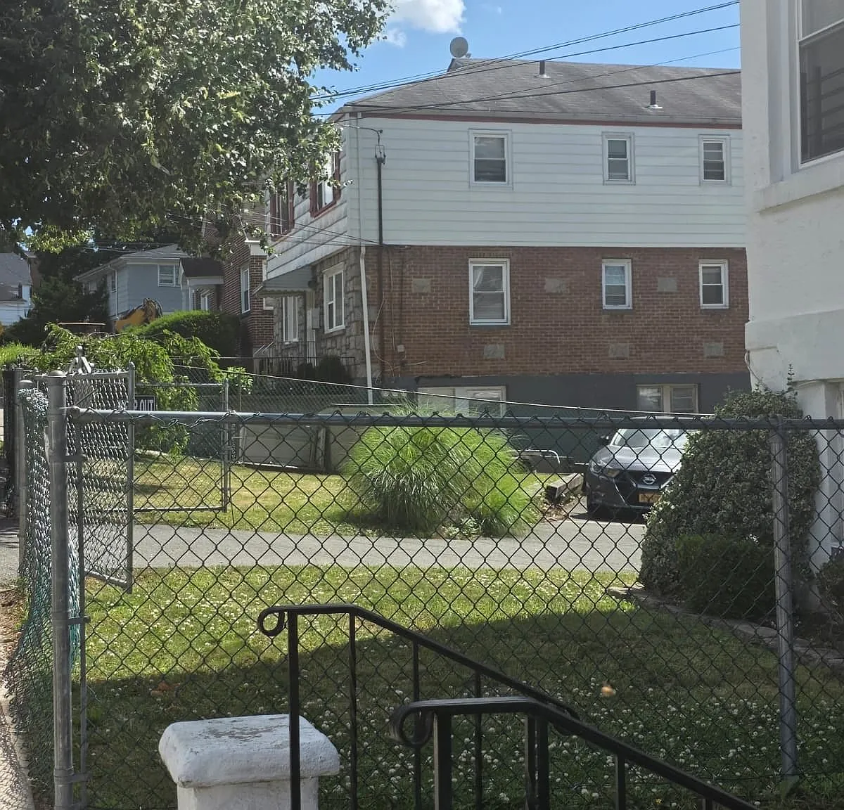 1 bed, 1.0 bath, $3,350 — Photo 2