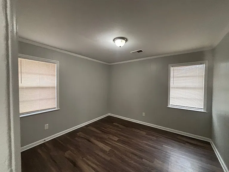2370 Hillside Ave — Photo 26