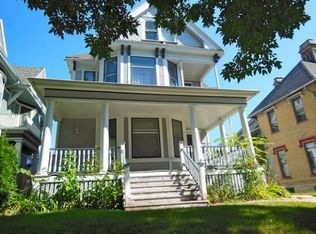 2720 W State St, Milwaukee, WI 53208