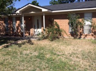 1702 S Main St, Monahans, TX 79756