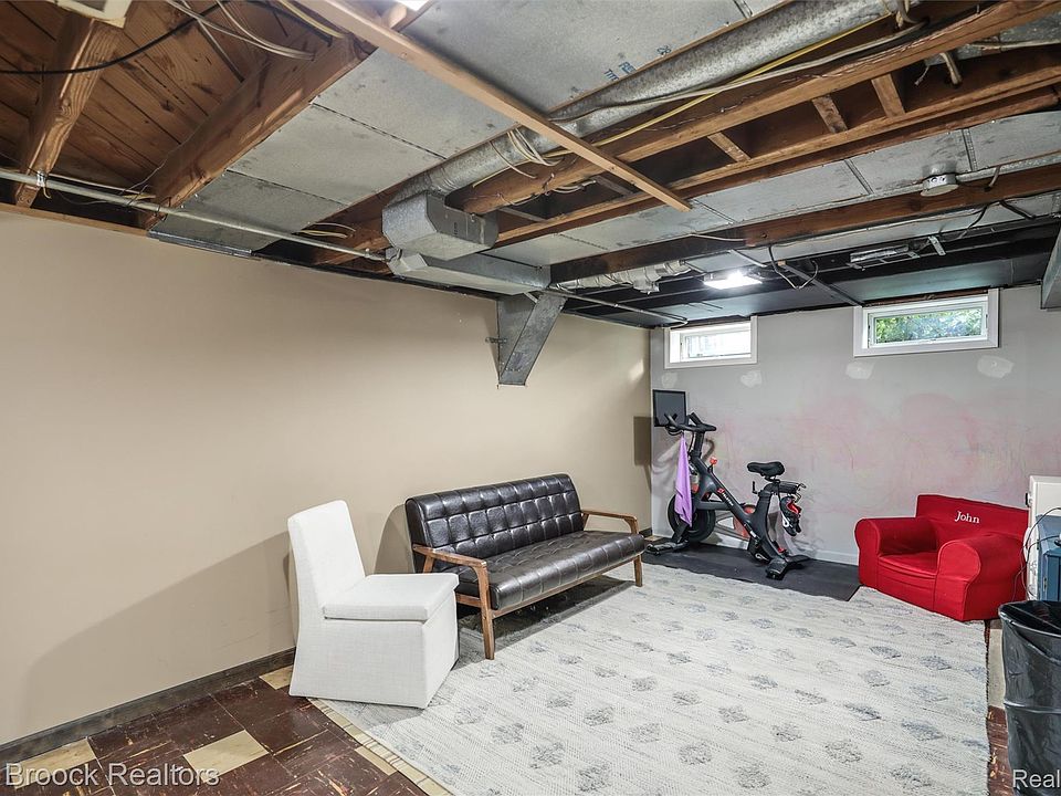 2118 Pinecrest Dr, photo 24