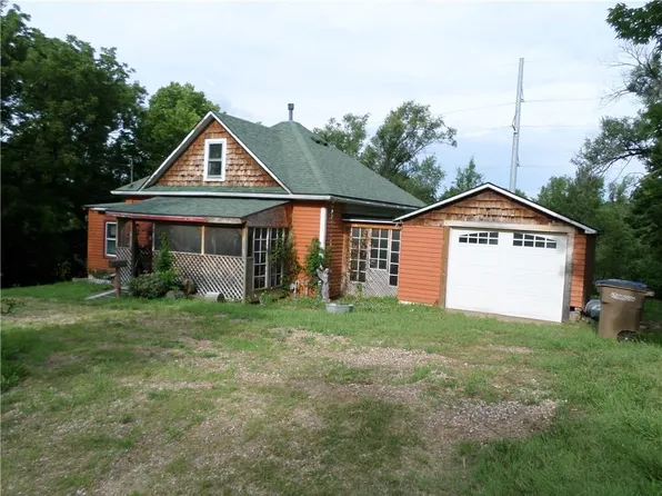 1229 Highland Ave, Atchison, KS 66002
