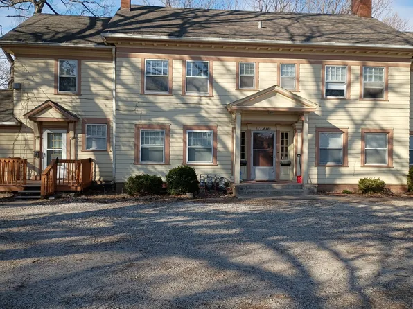 777 20th Ave SW #1, East Moline, IL 61244