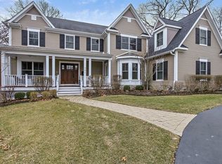 701 Westgate Rd, Deerfield, IL 60015