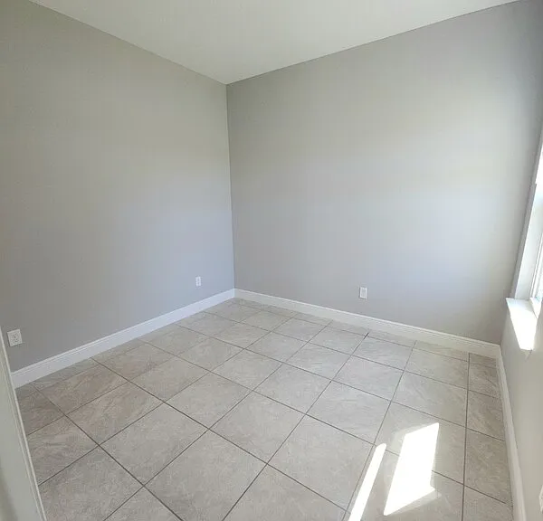 2210 SW 167th Pl — Photo 11