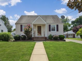 35 Fordham Rd, Clifton, NJ 07013