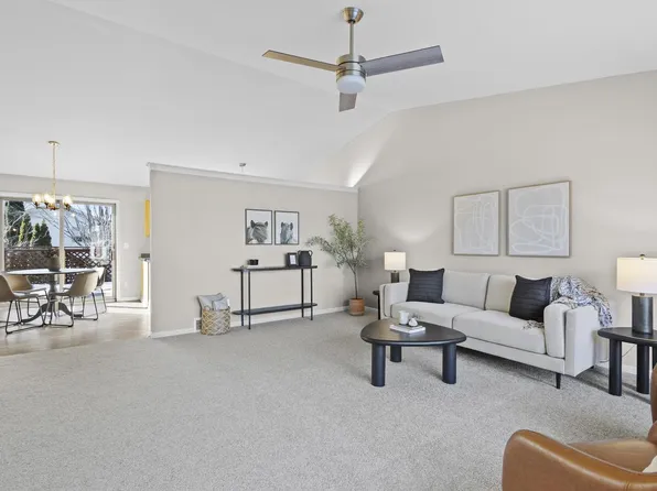 6121 Roseberg Rd, Madison, WI 53719