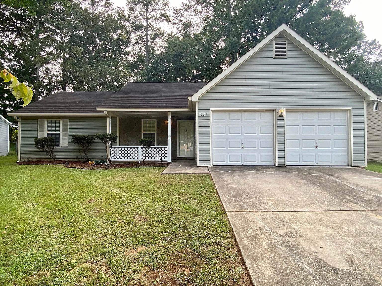 3 bed, 1419 sqft, $1,690 — Photo 1