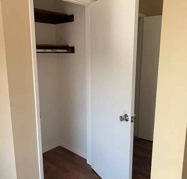 2615 W Grand Ave #A — Photo 16