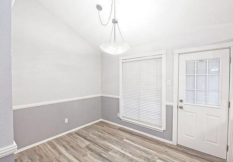 10590 High Hollows Dr #284 — Photo 18