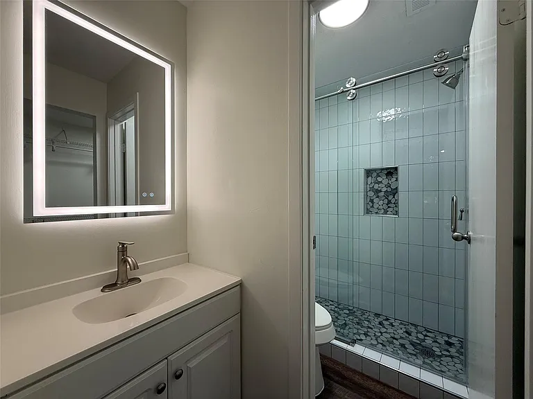 8 N Circlewood Gln — Photo 20