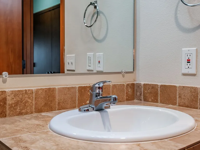 Aspen Place Apartments — Photo 158