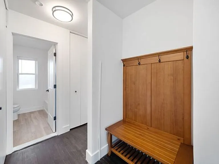 314 Oakland Ave — Photo 9