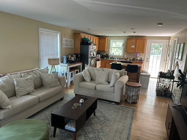 27 Stockman Ave Unit A, Saco, ME 04072