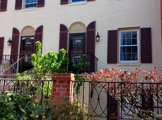 1670B Beekman Pl NW, Washington, DC 20009