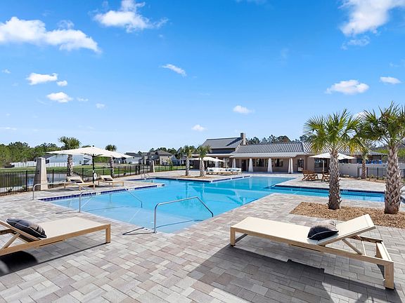 Community pool