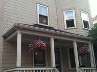 49-51 Rossmore Rd UNIT 3, Jamaica Plain, MA 02130