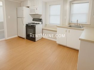 409 4th St APT 5, Old Town, ME 04468