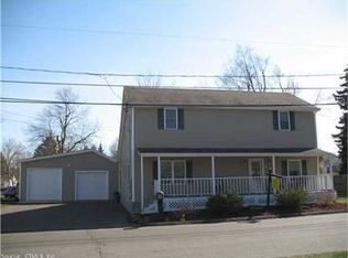 26 Farnes Ave, Meriden, CT 06450