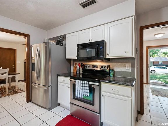3rd image of 3802 NW 9th Ave