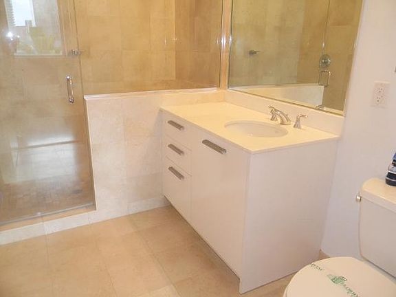 5th image of 1050 Brickell Ave APT 1414