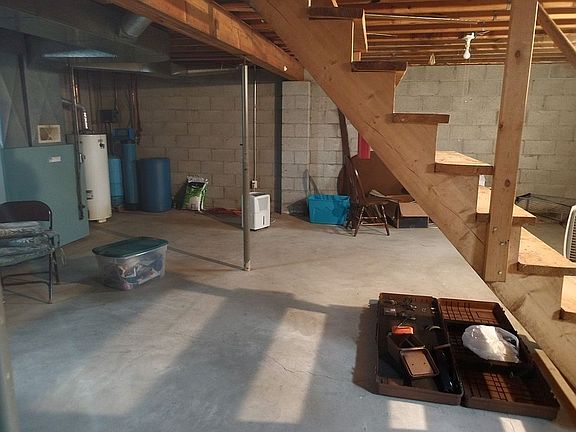 3rd image of 6591 Woodland L75 Dr