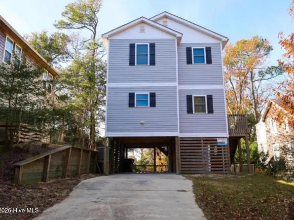 205 Lancer Court, Kill Devil Hills, NC 27948