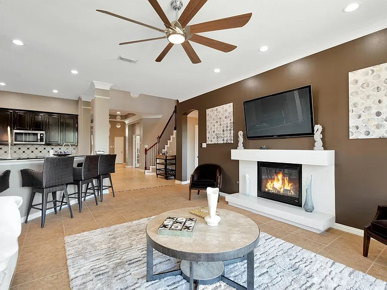 18011 Darling Point Ct — Photo 38