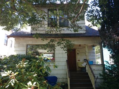 525 Federal Ave E, Seattle, WA, 98102