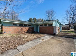 2707 Holiday Dr SW, Huntsville, AL 35805