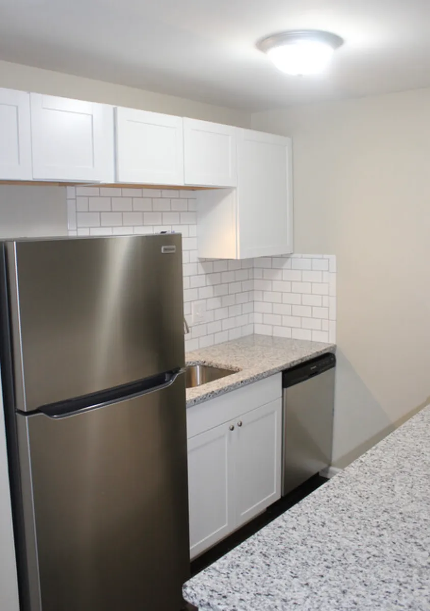 Building Photo - 17020 Raupp St #101