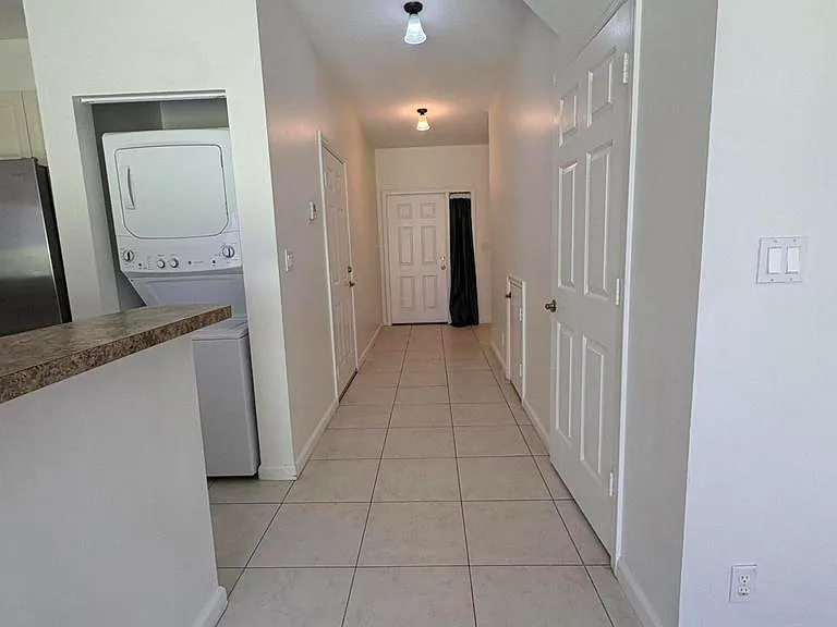3122 Coral Ridge Dr — Photo 3