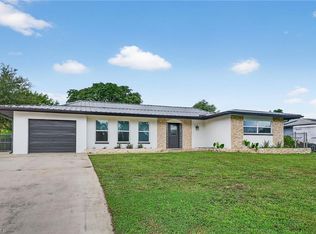 2185 41st Ter SW, Naples, FL 34116