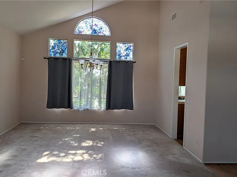 14364 Ashbury Dr — Photo 4